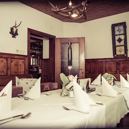 Zur Waldschenke Inn Zeltweg