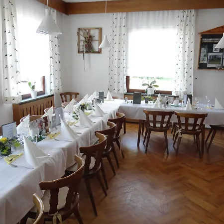 Zur Waldschenke Inn Zeltweg