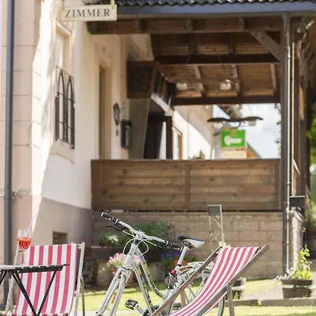 Zur Waldschenke بيت ريفي